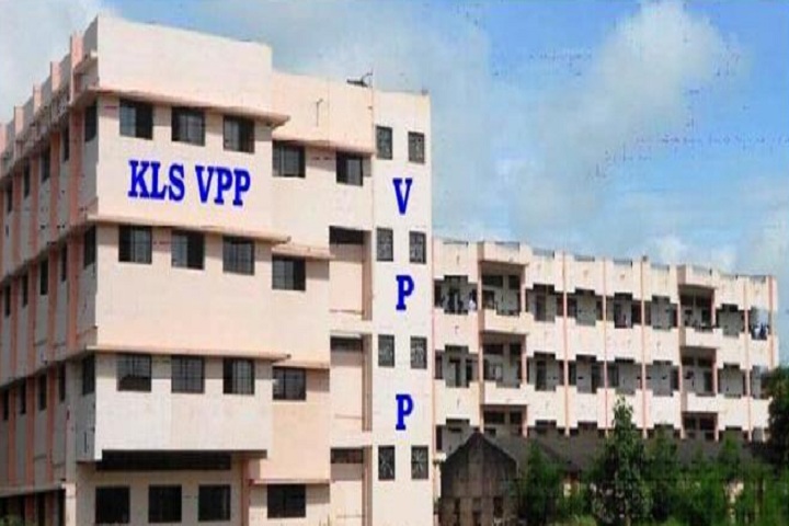 https://cache.careers360.mobi/media/colleges/social-media/media-gallery/11206/2019/3/15/Campus View Of Shri Vasantrao Potdar Polytechnic Belgaum_Campus-View.jpg